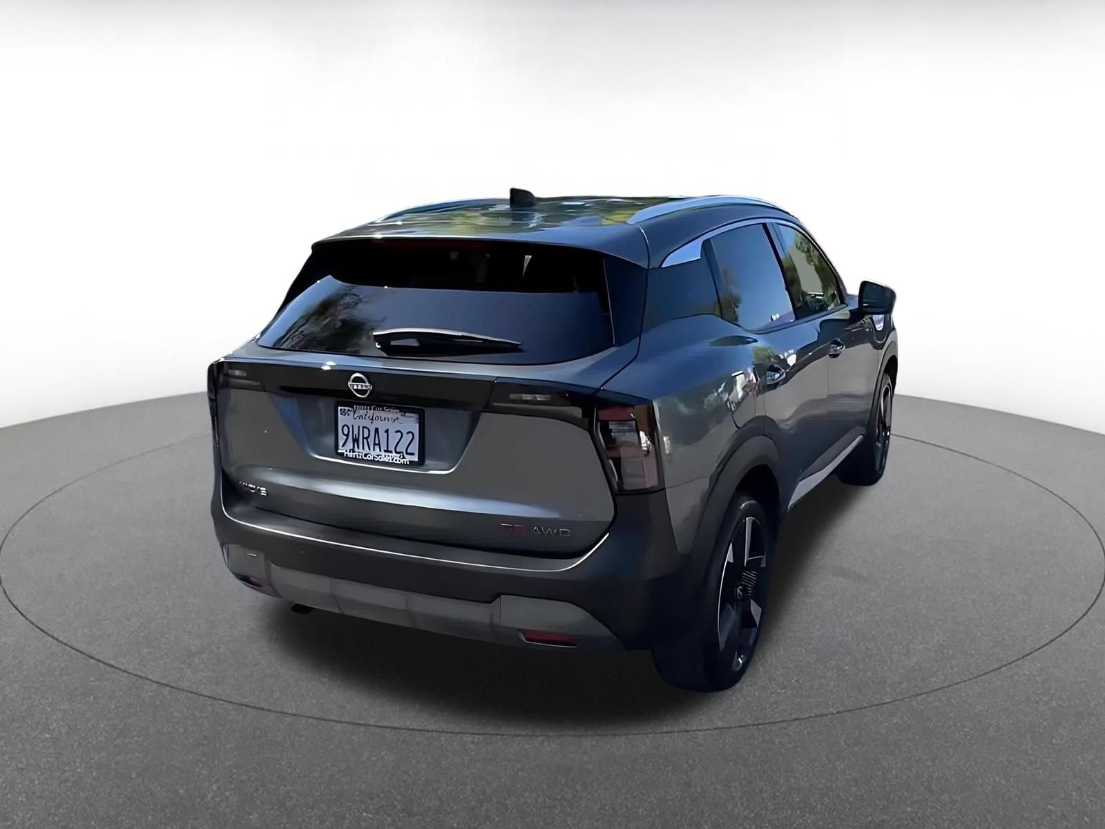 Thumbnail: 2026 Nissan Kicks - 14