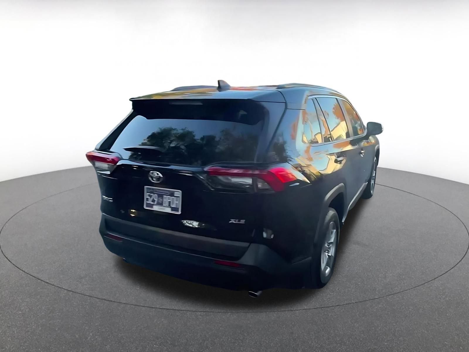 Thumbnail: 2025 Toyota RAV4 - 14