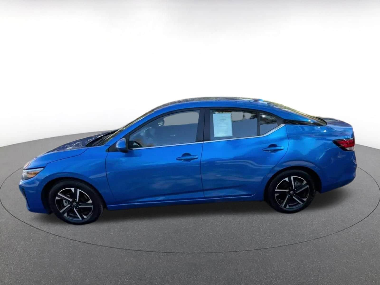 Thumbnail: 2025 Nissan Sentra - 9