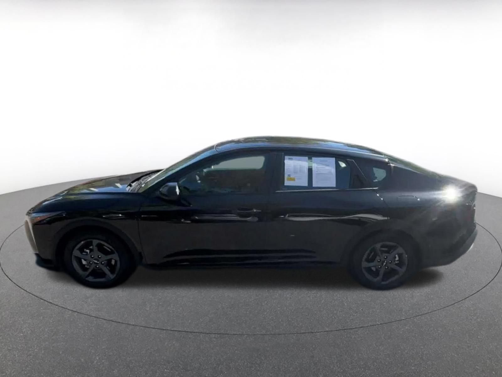 Thumbnail: 2026 Kia K4 - 9