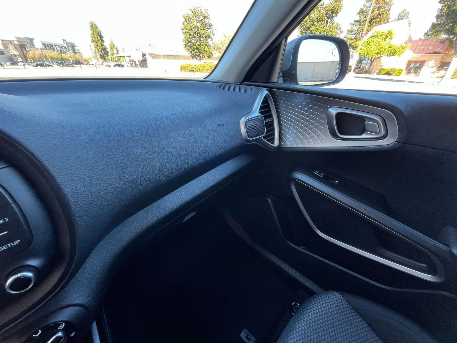 Thumbnail: 2025 Kia Soul - 33