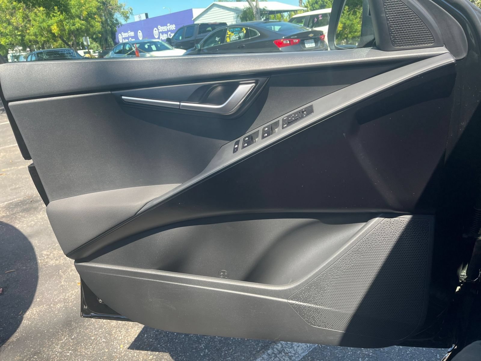 Thumbnail: 2026 Kia Niro - 18
