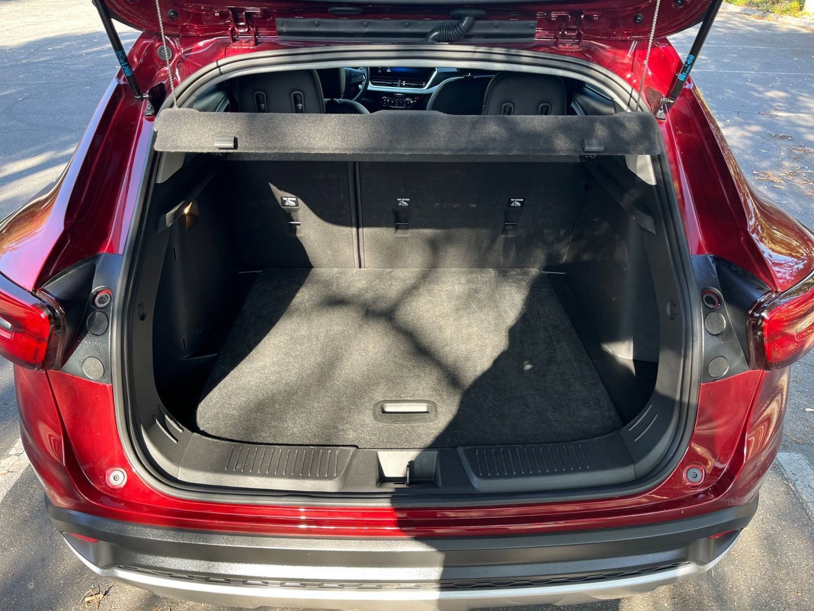 Thumbnail: 2025 Chevrolet Trax - 29