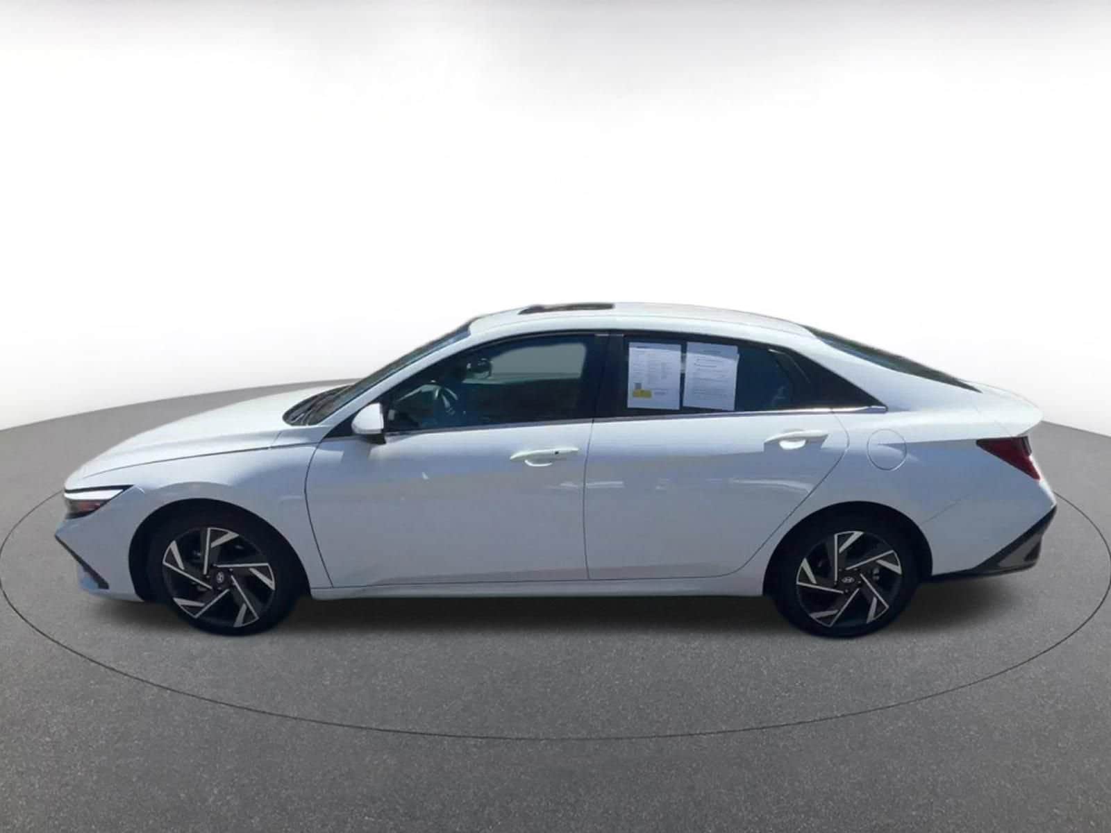 Thumbnail: 2025 Hyundai Elantra - 7