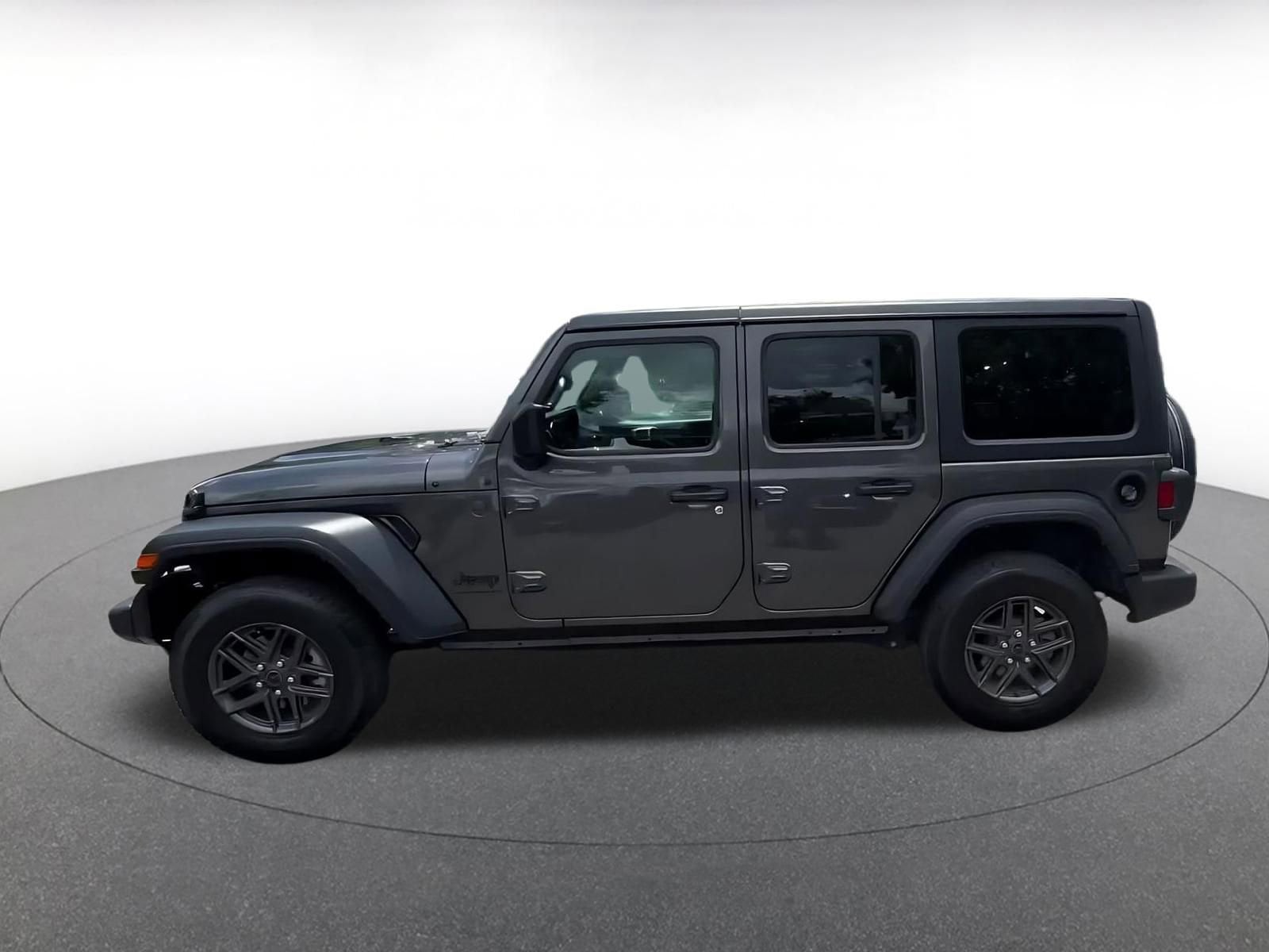 Thumbnail: 2025 Jeep Wrangler - 9