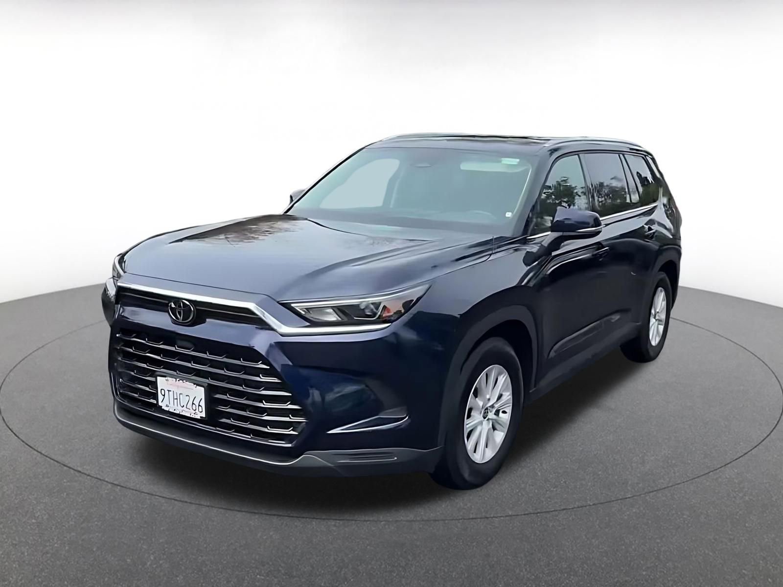Thumbnail: 2025 Toyota Grand Highlander - 7