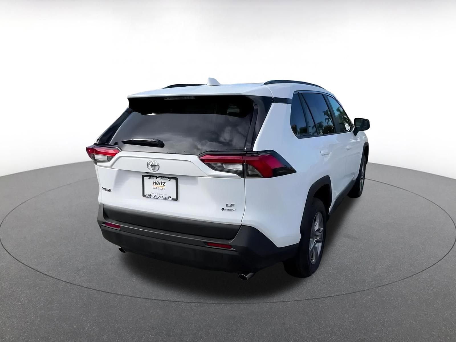 Thumbnail: 2025 Toyota RAV4 - 10