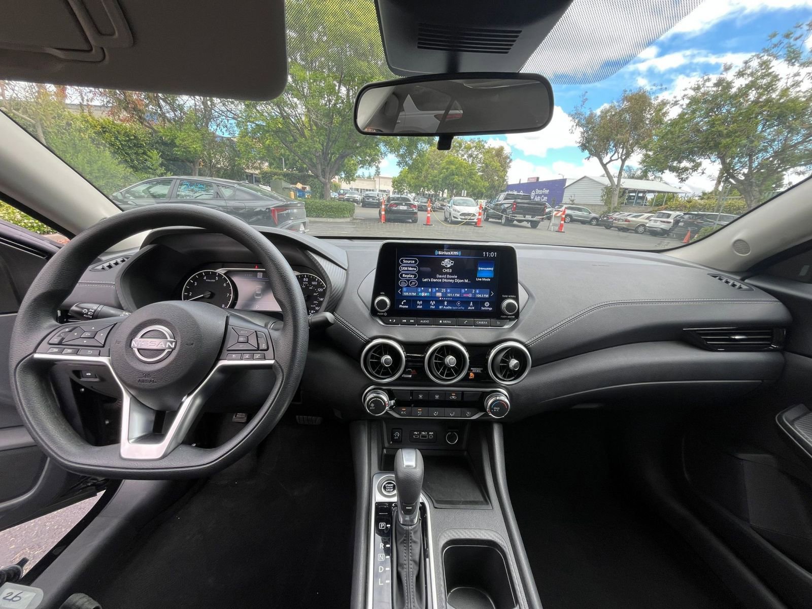 Thumbnail: 2025 Nissan Sentra - 31