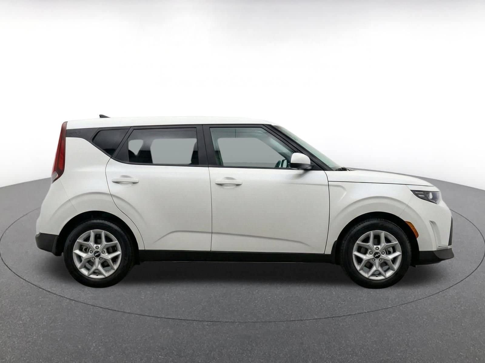 Thumbnail: 2025 Kia Soul - 10