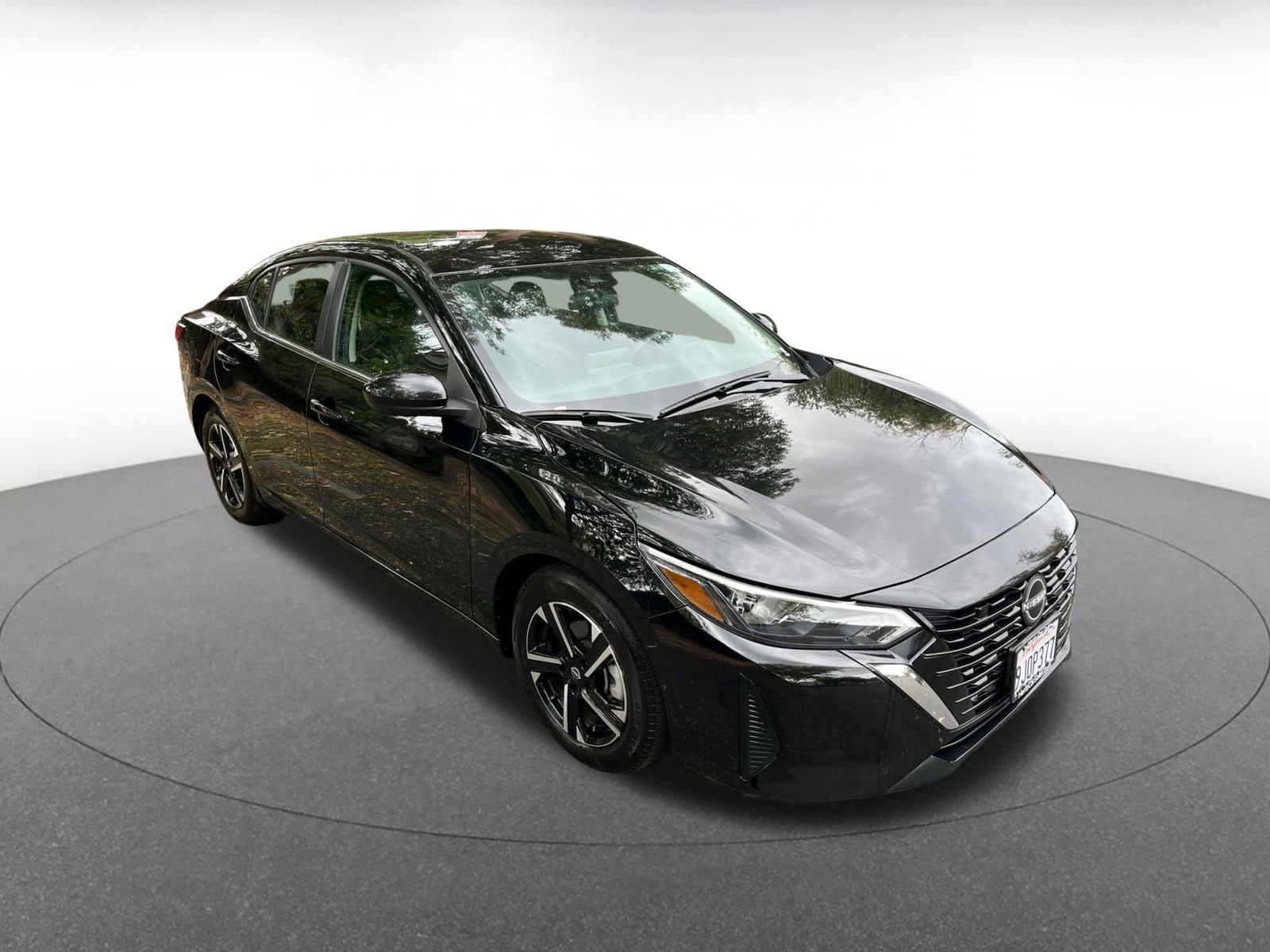 Thumbnail: 2024 Nissan Sentra - 1
