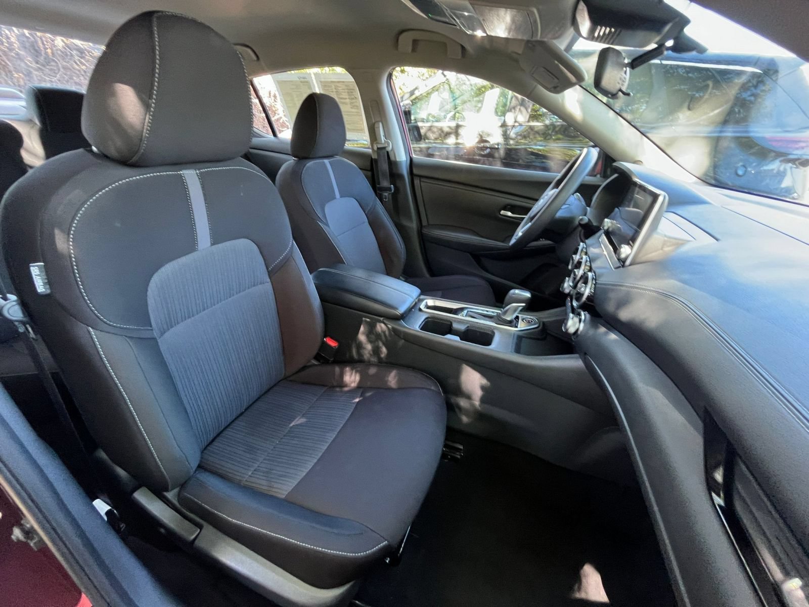 Thumbnail: 2025 Nissan Sentra - 34
