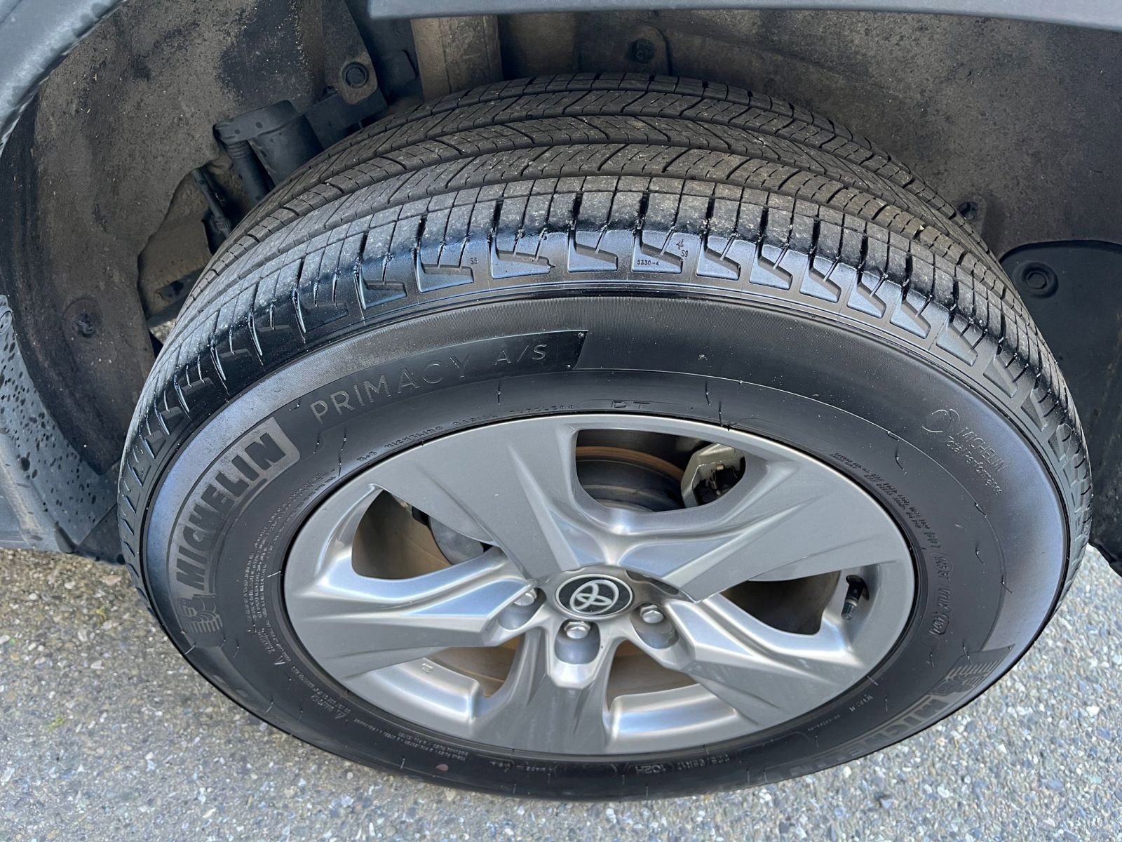 Thumbnail: 2025 Toyota RAV4 - 29