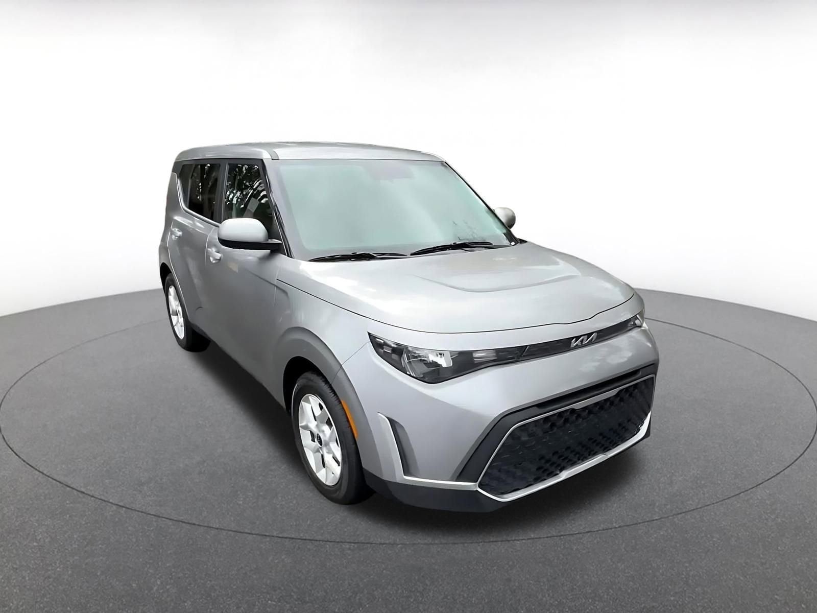 Thumbnail: 2025 Kia Soul - 3