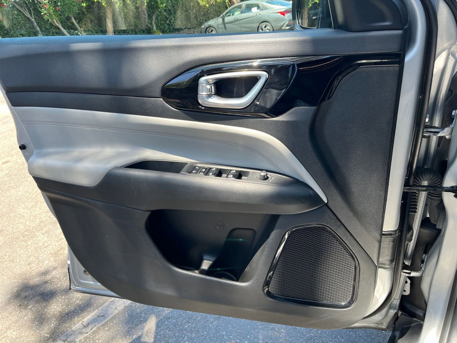 Thumbnail: 2025 Jeep Compass - 18