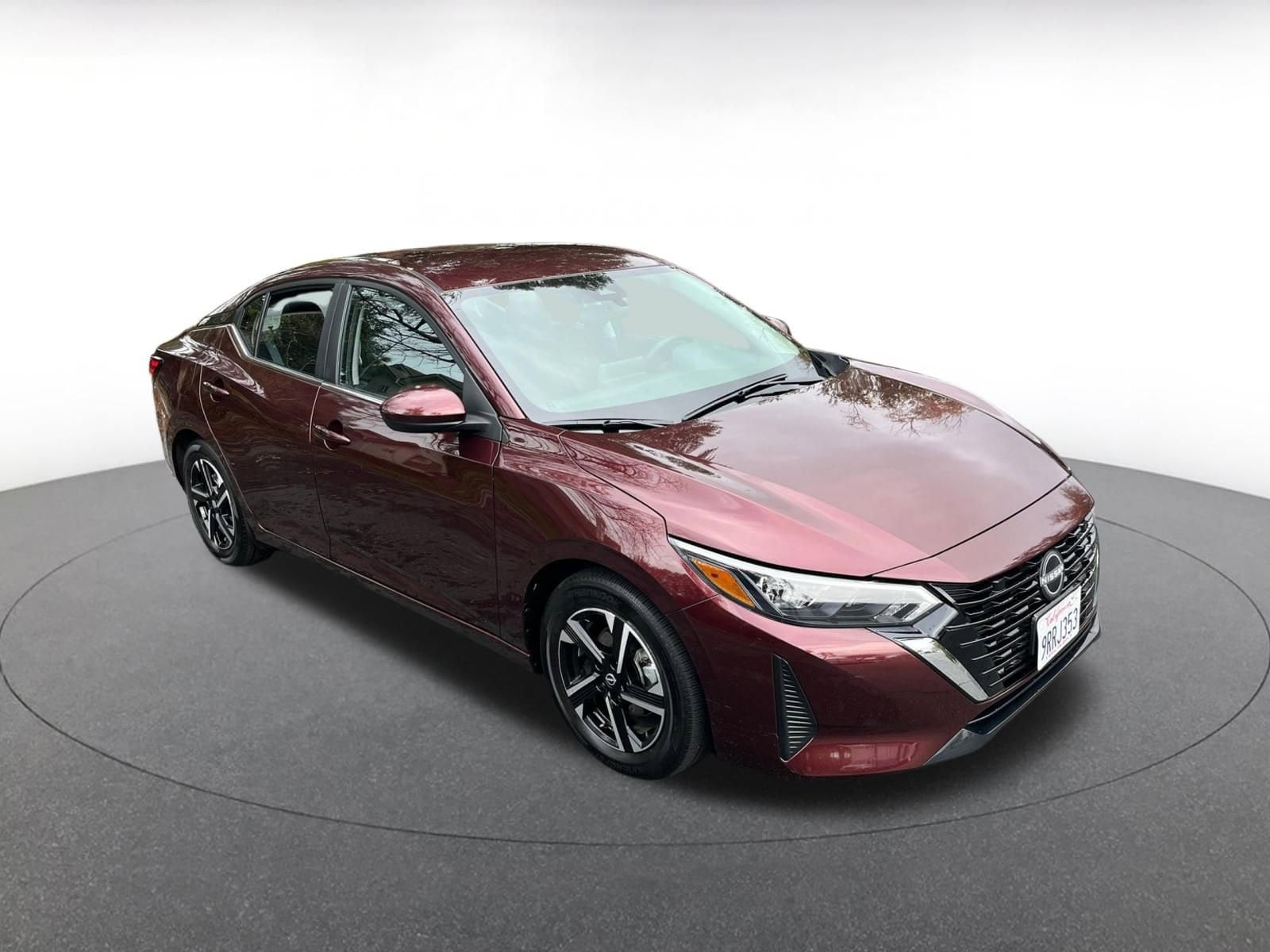 Thumbnail: 2025 Nissan Sentra - 1