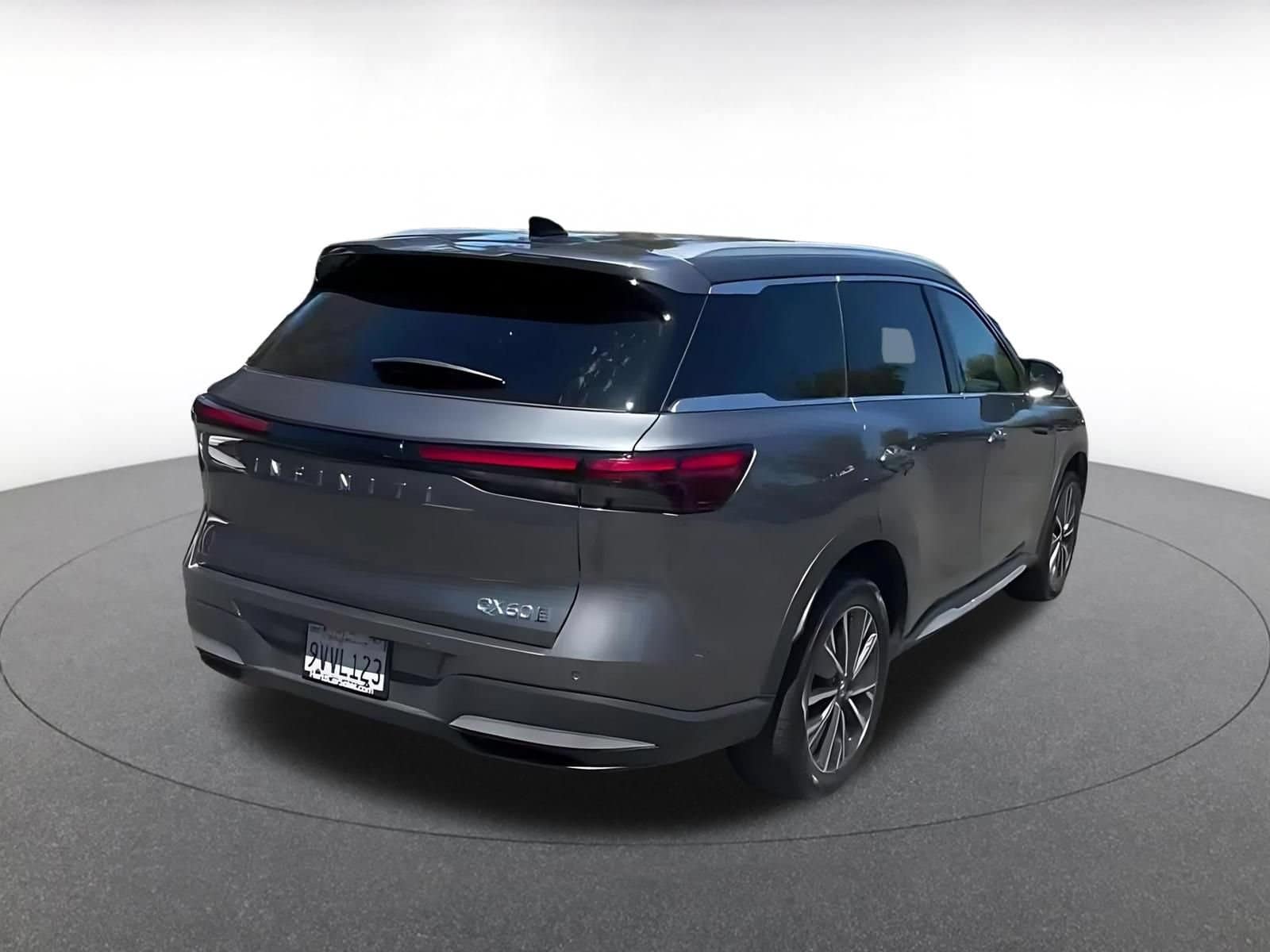 Thumbnail: 2026 INFINITI QX60 - 14