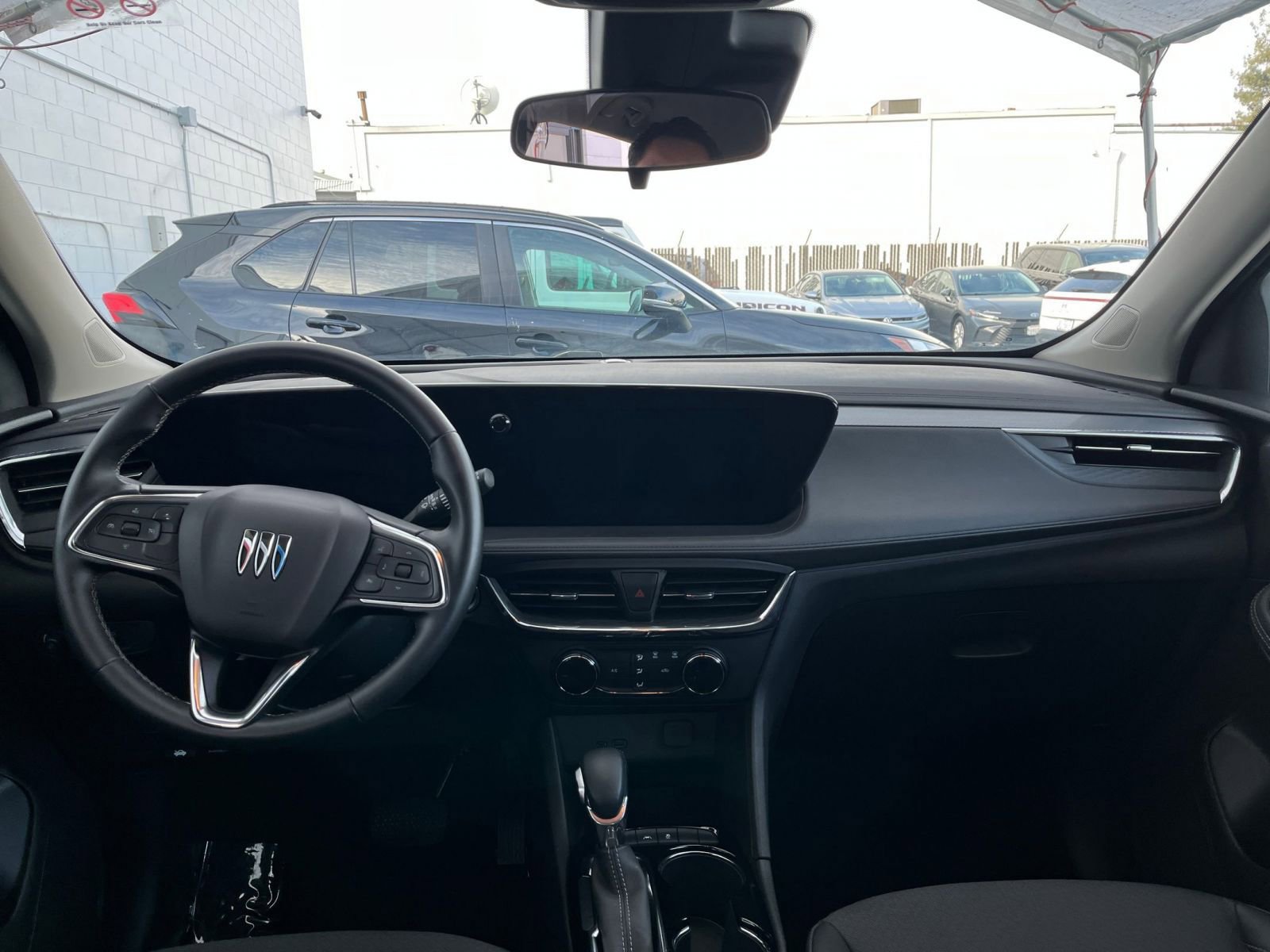 Thumbnail: 2025 Buick Encore GX - 31