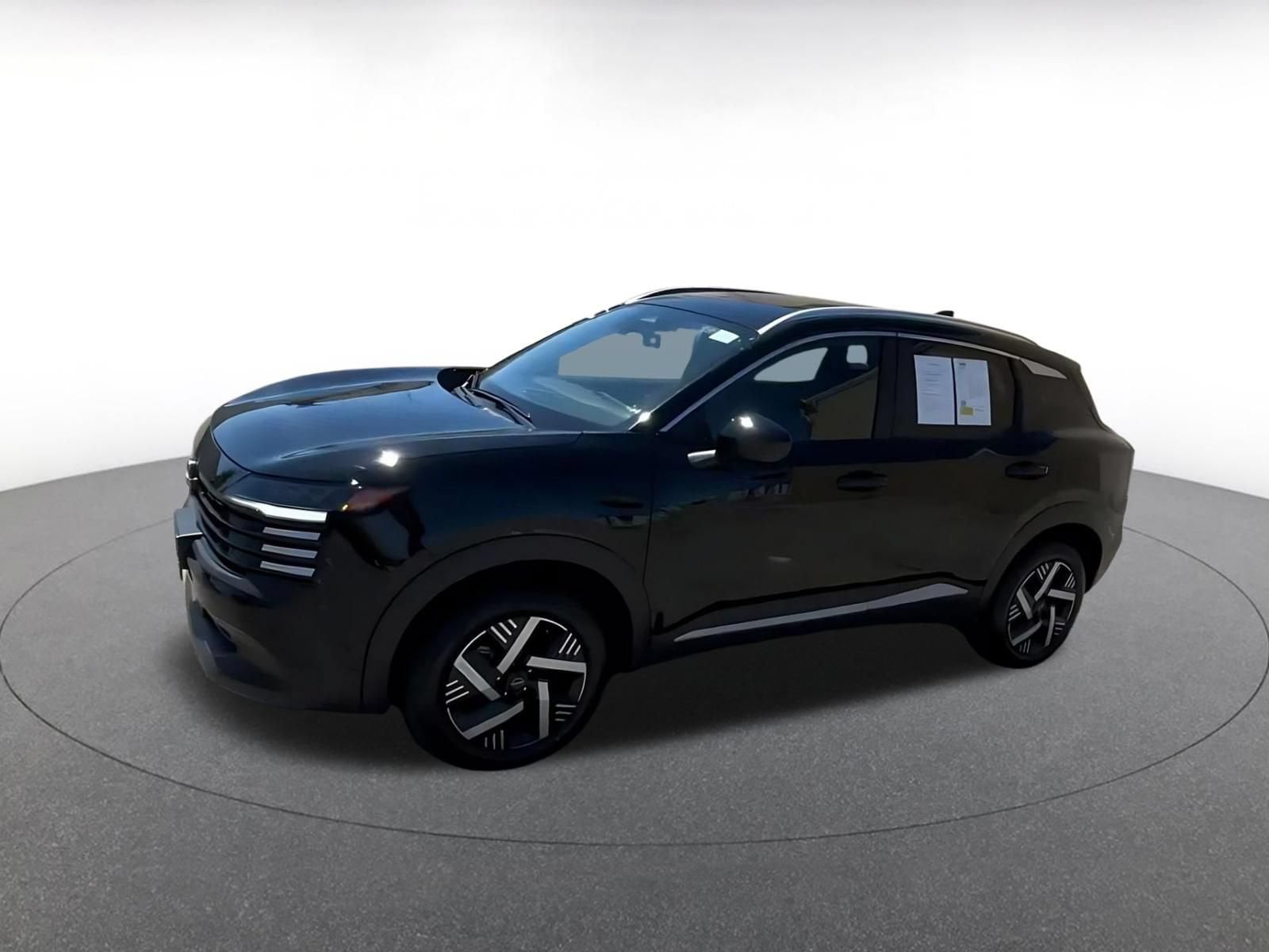Thumbnail: 2026 Nissan Kicks - 6