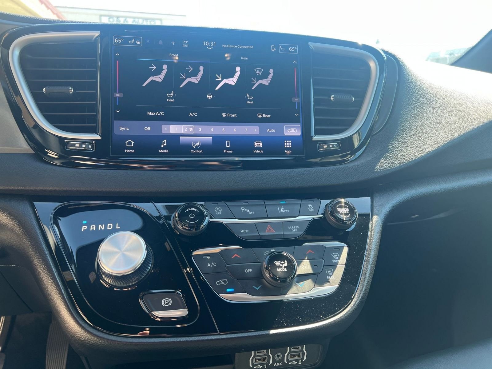 Thumbnail: 2025 Chrysler Pacifica - 20