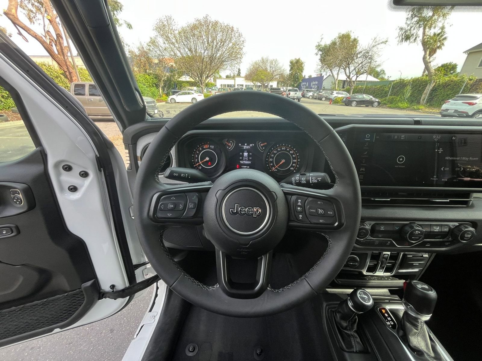 Thumbnail: 2025 Jeep Wrangler - 33