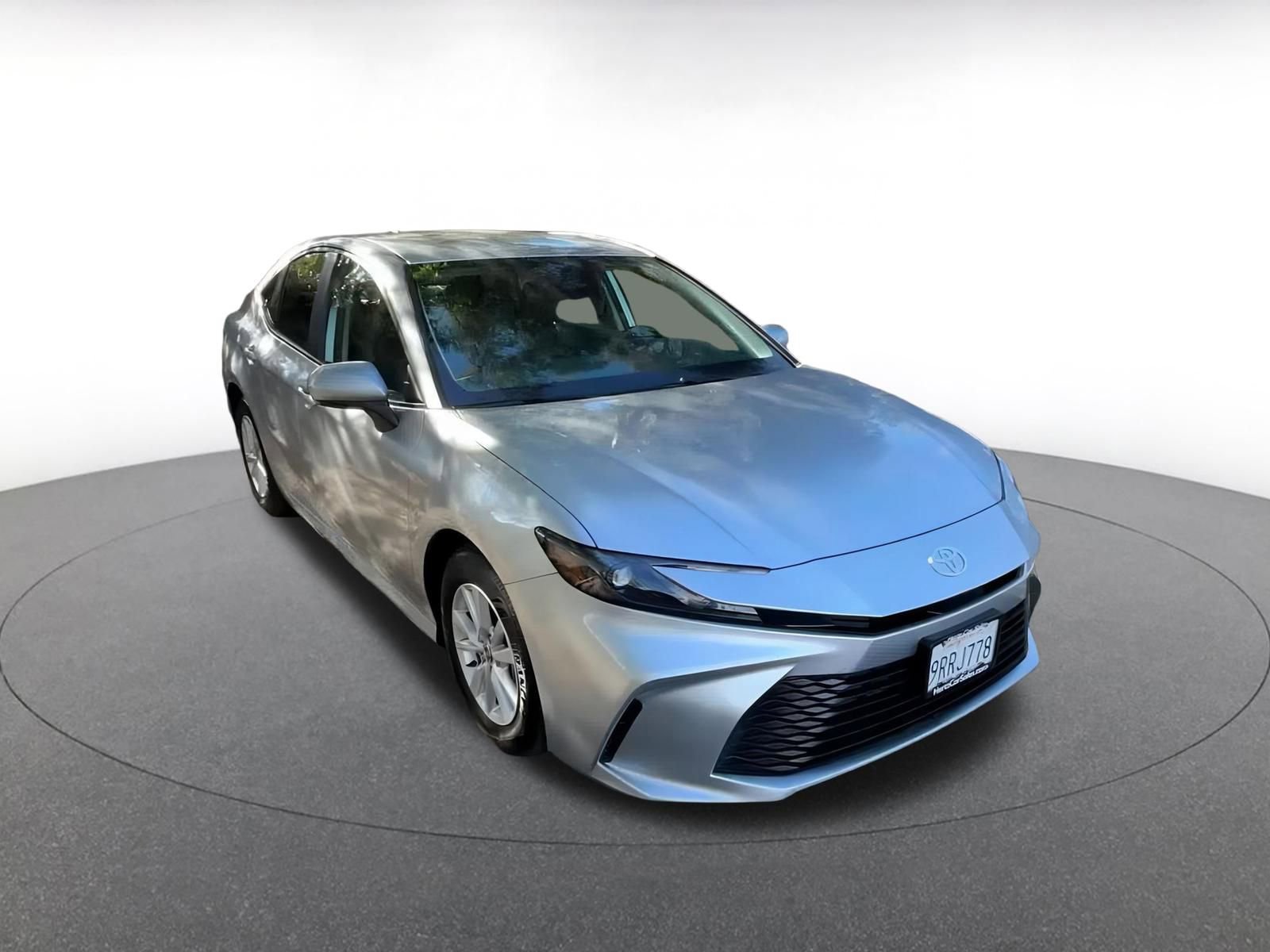 Thumbnail: 2025 Toyota Camry - 3