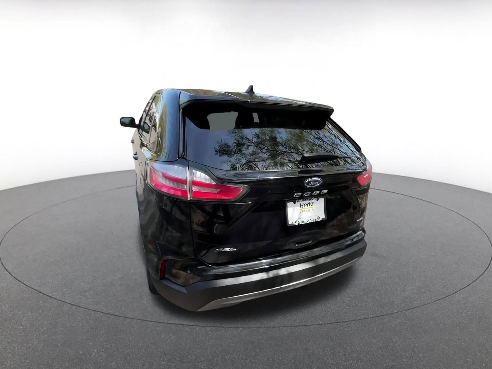 Thumbnail: 2024 Ford Edge - 11