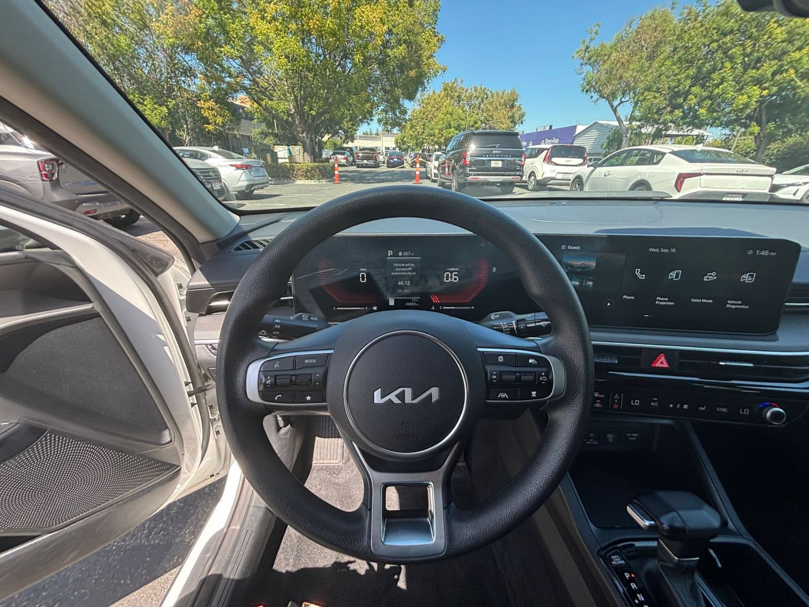 Thumbnail: 2025 Kia K5 - 32
