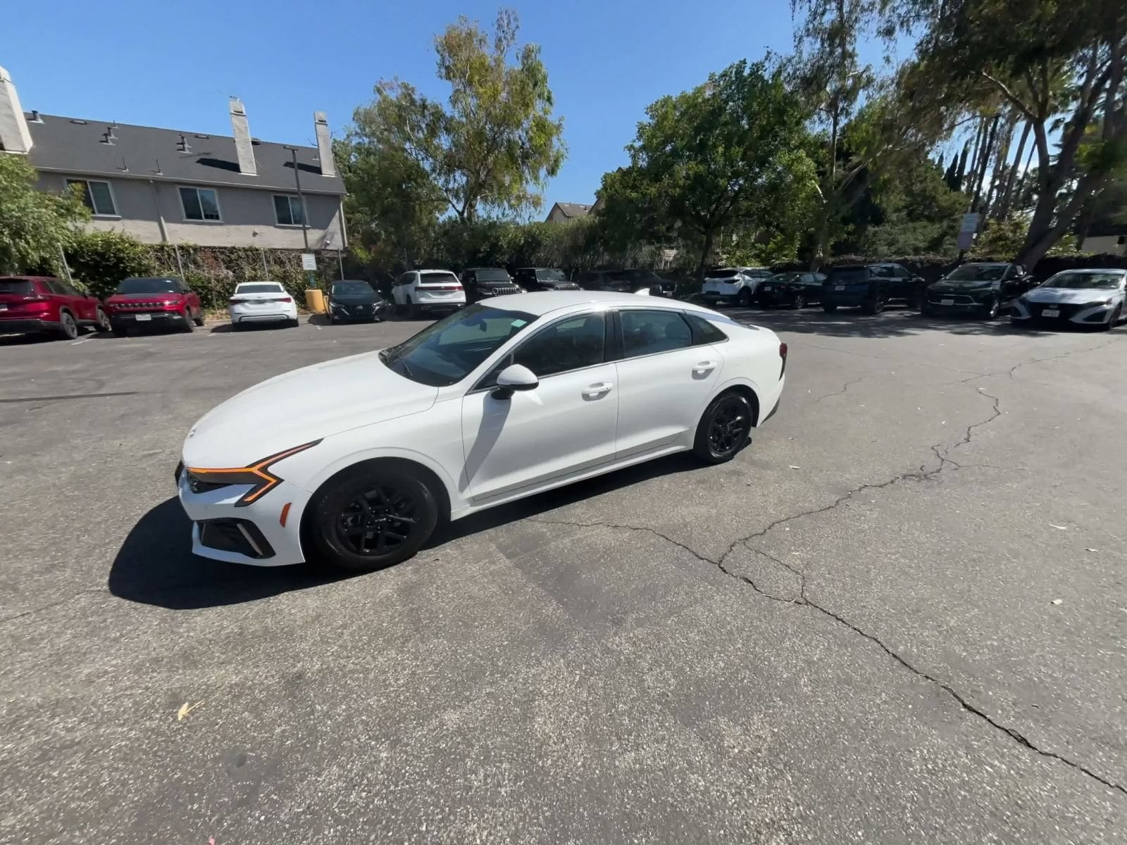 Thumbnail: 2025 Kia K5 - 8