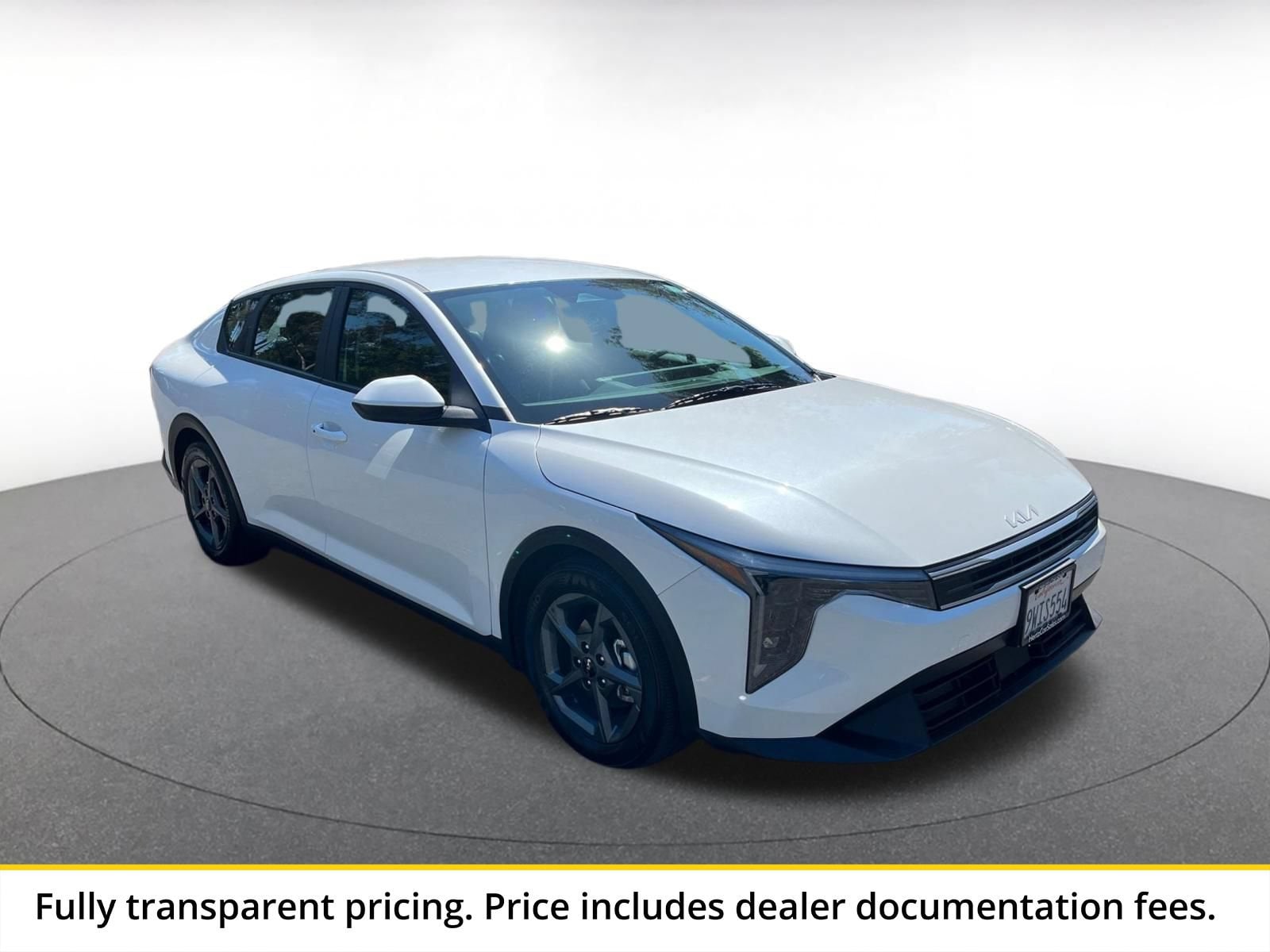 Thumbnail: 2026 Kia K4 - 1