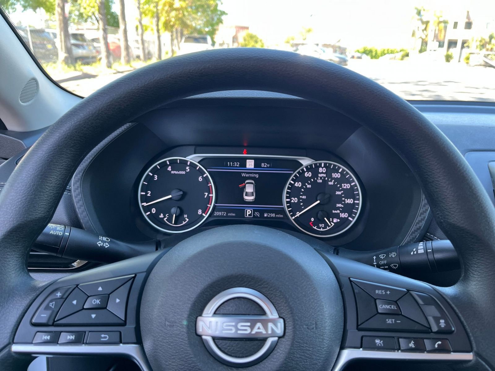 Thumbnail: 2025 Nissan Sentra - 25