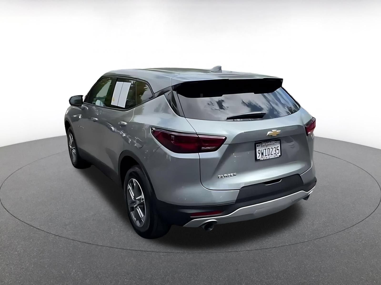 Thumbnail: 2026 Chevrolet Blazer - 10