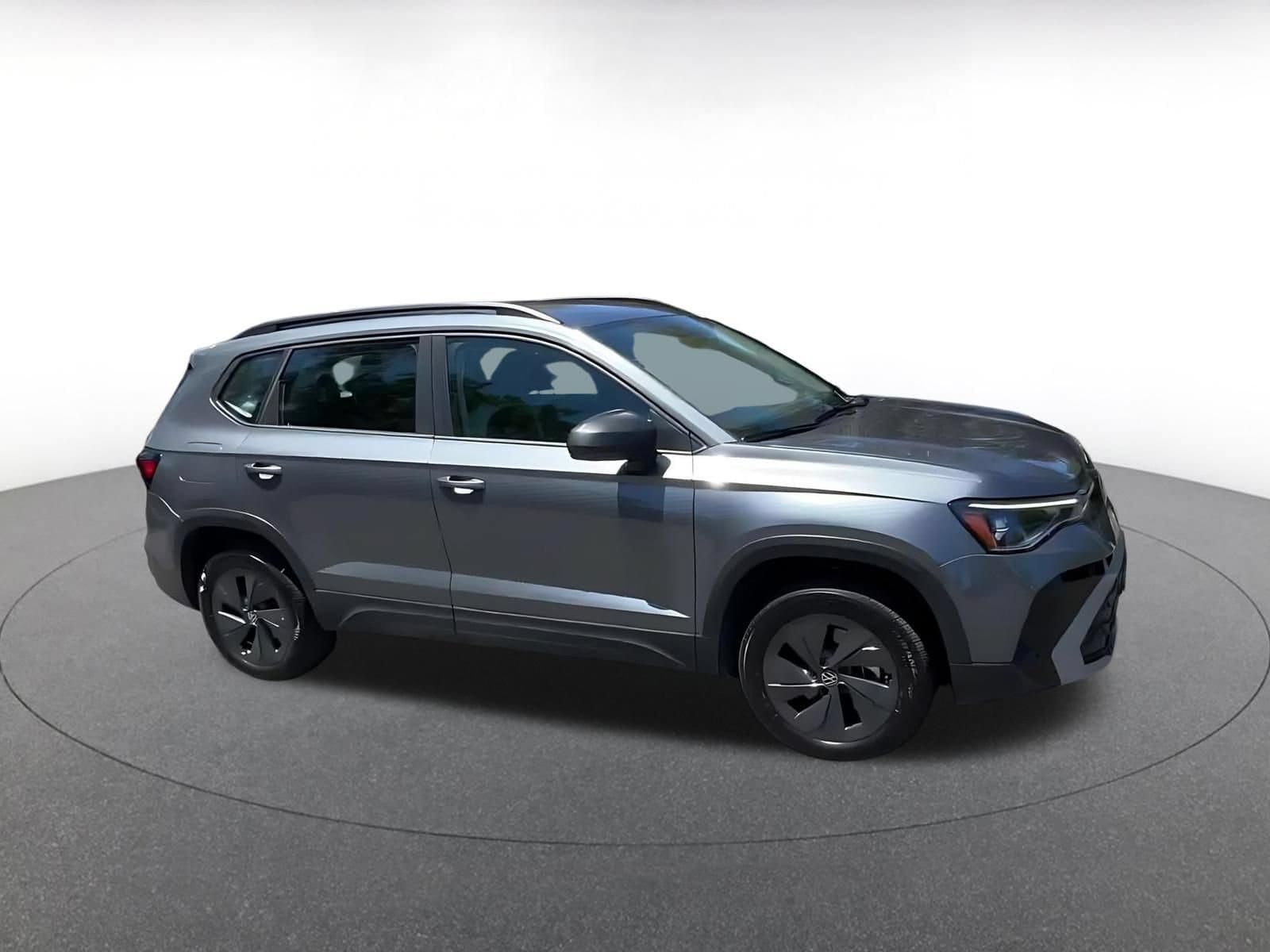 Thumbnail: 2026 Volkswagen Taos - 2
