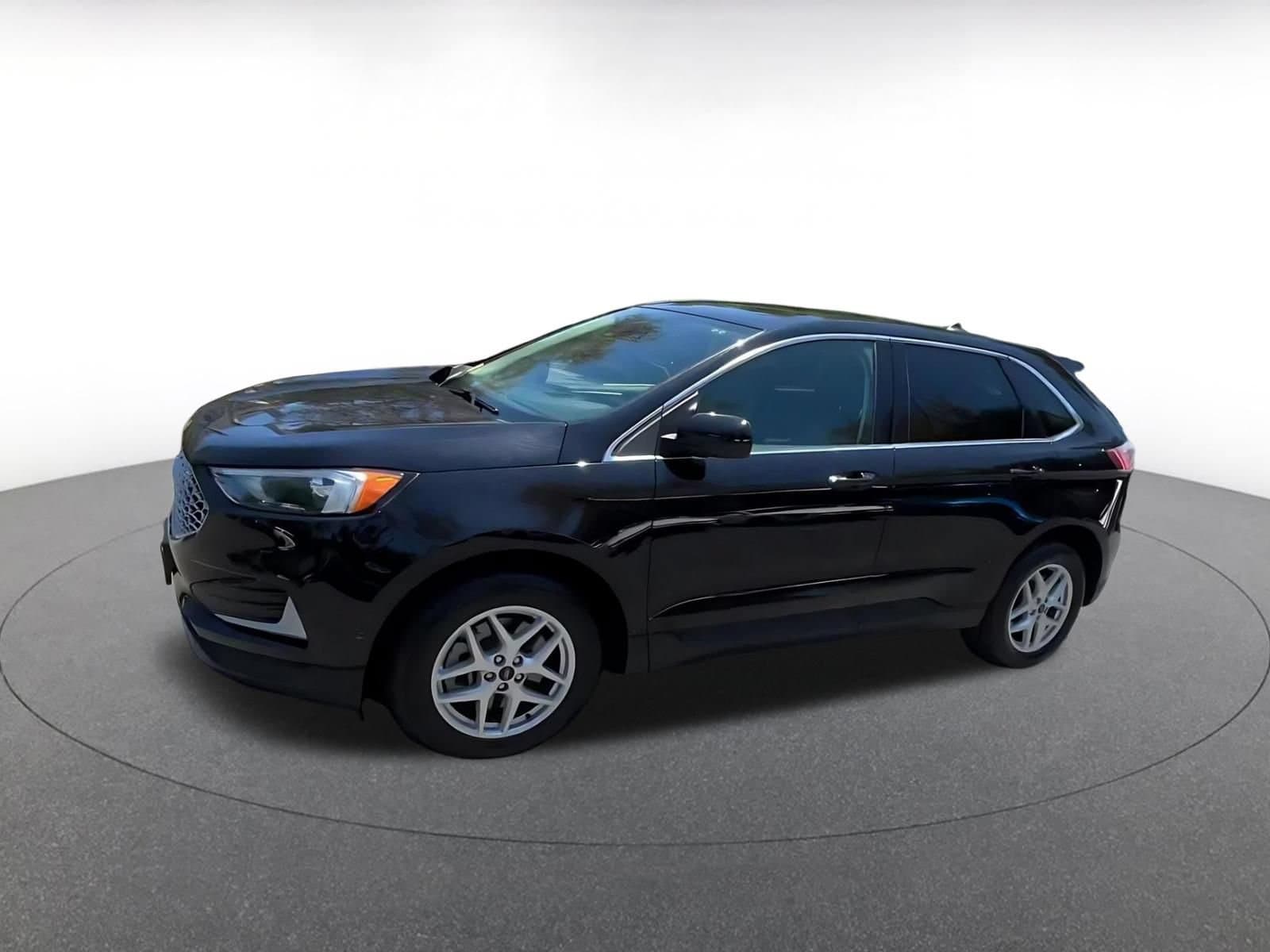 Thumbnail: 2024 Ford Edge - 8