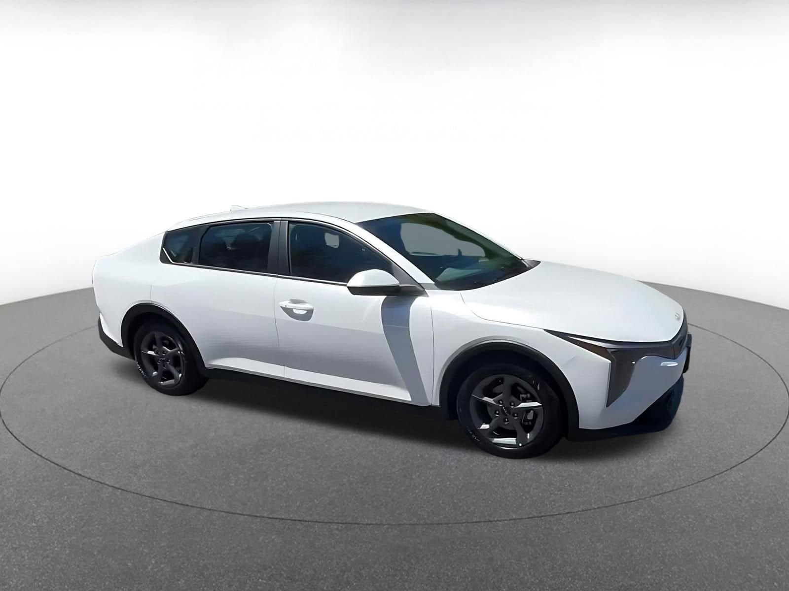 Thumbnail: 2025 Kia K4 - 2