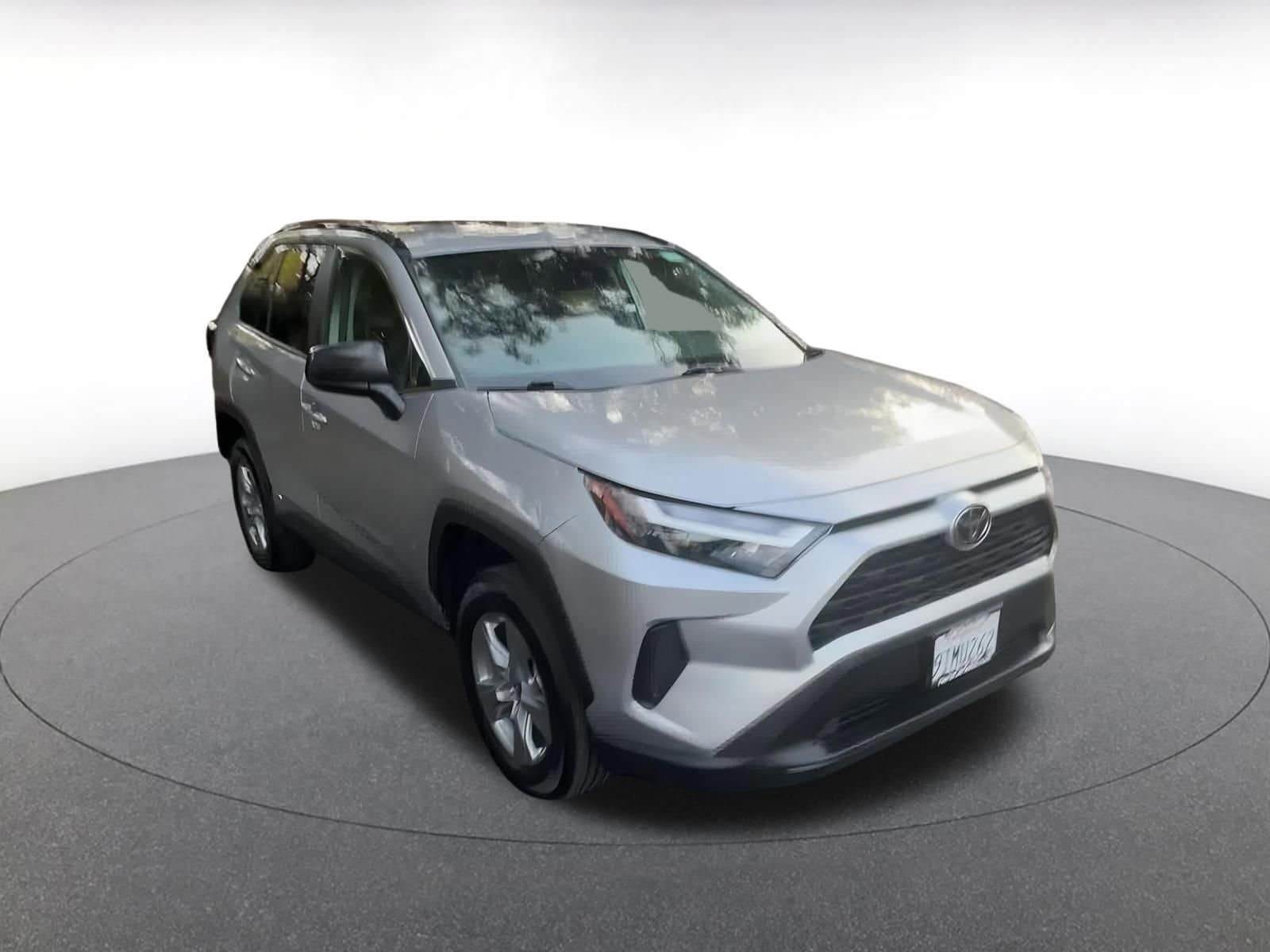 Thumbnail: 2025 Toyota RAV4 - 3
