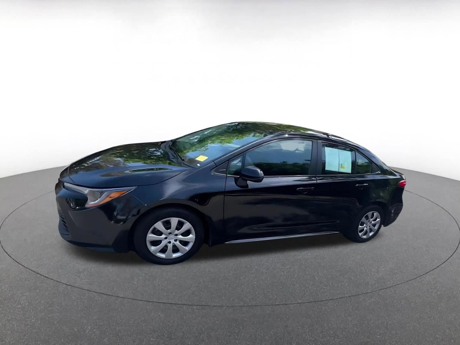 Thumbnail: 2025 Toyota Corolla - 7