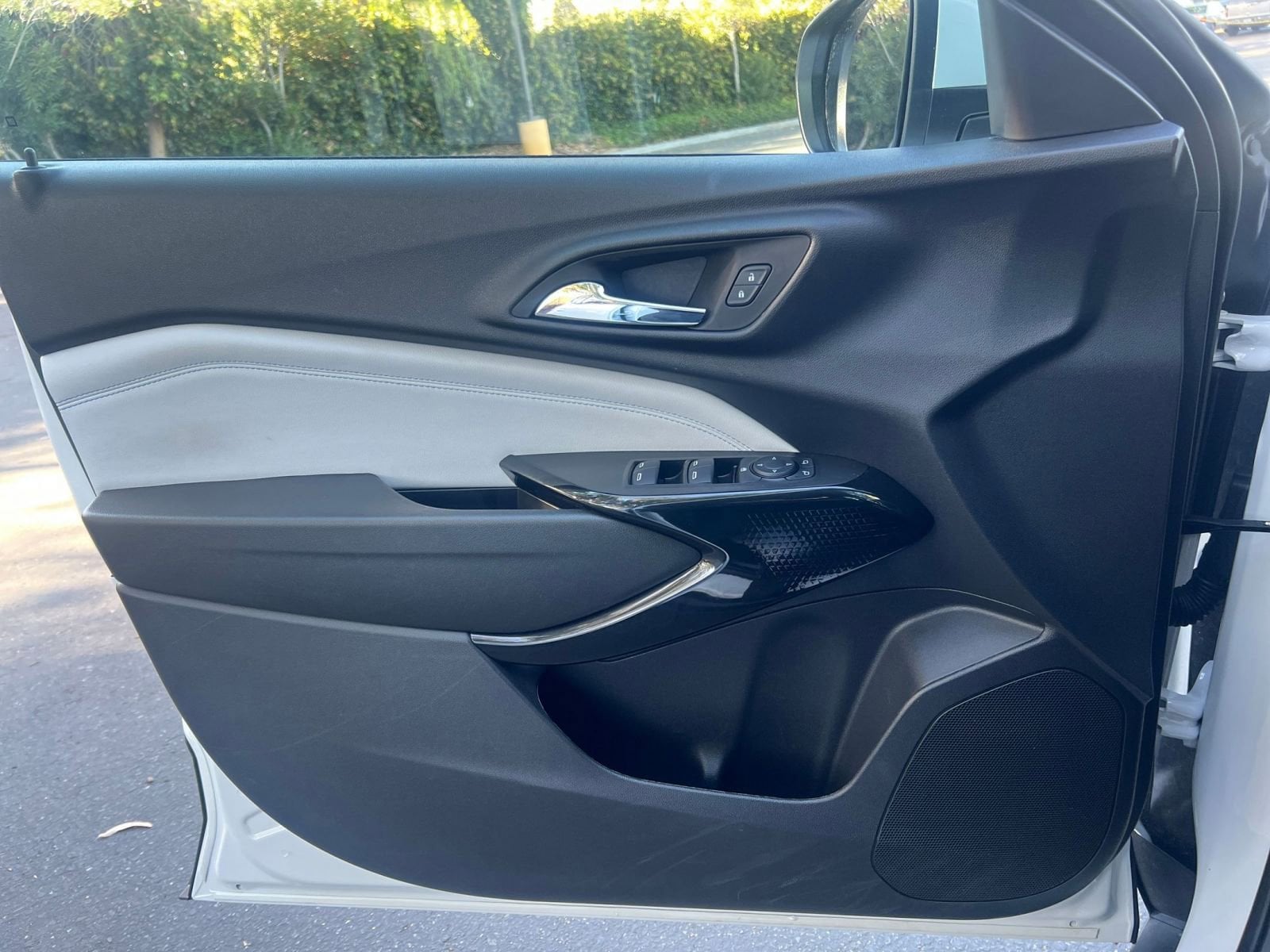 Thumbnail: 2025 Chevrolet Trax - 20