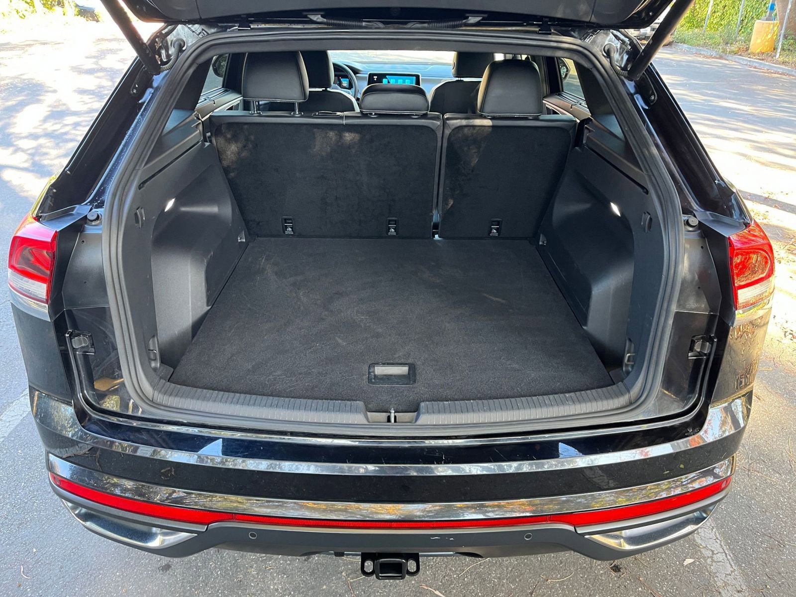 Thumbnail: 2025 Volkswagen Atlas - 32