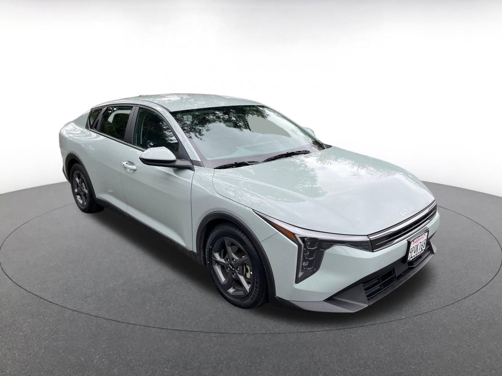 Thumbnail: 2025 Kia K4 - 1