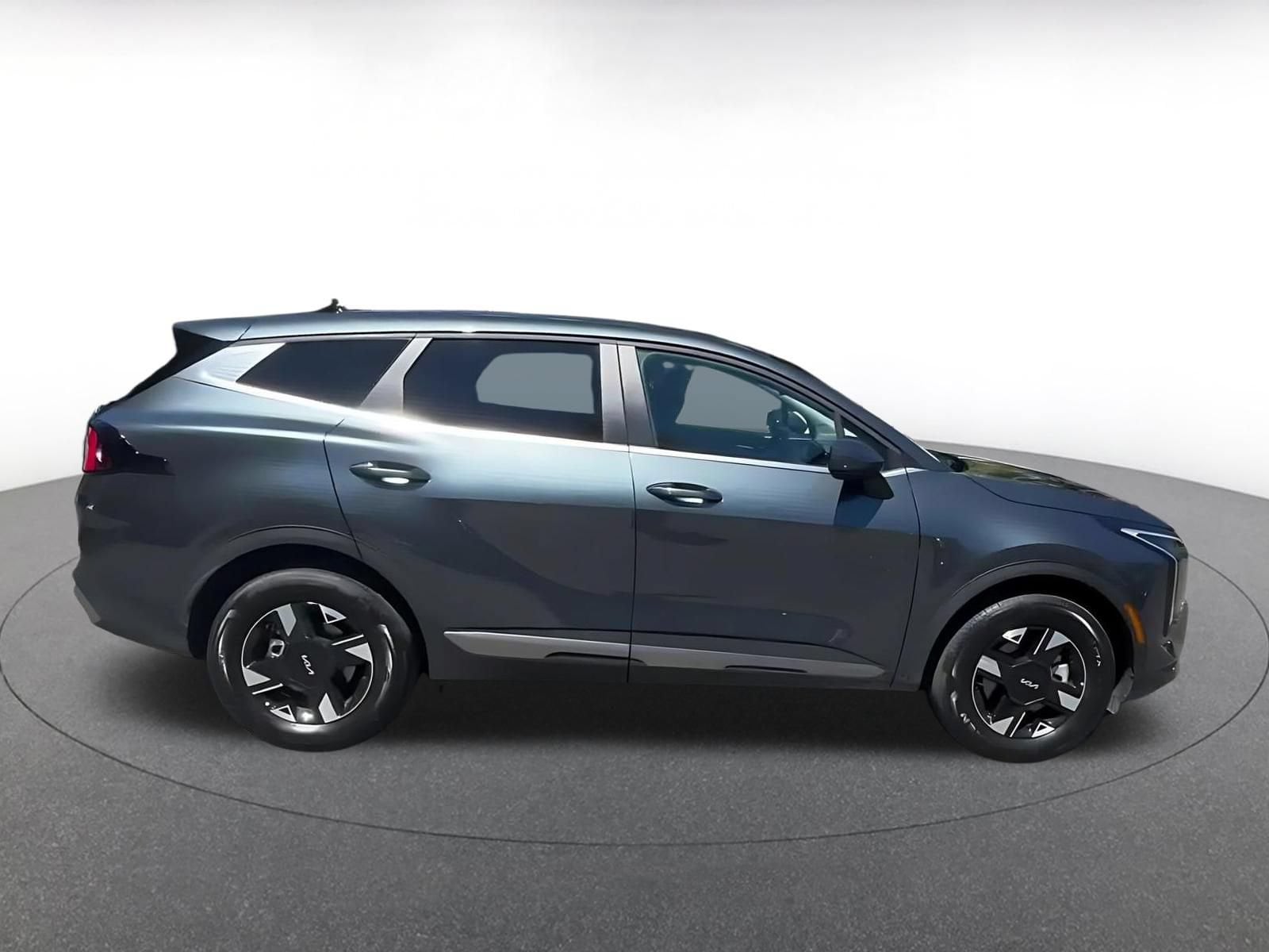 Thumbnail: 2026 Kia Sportage - 16