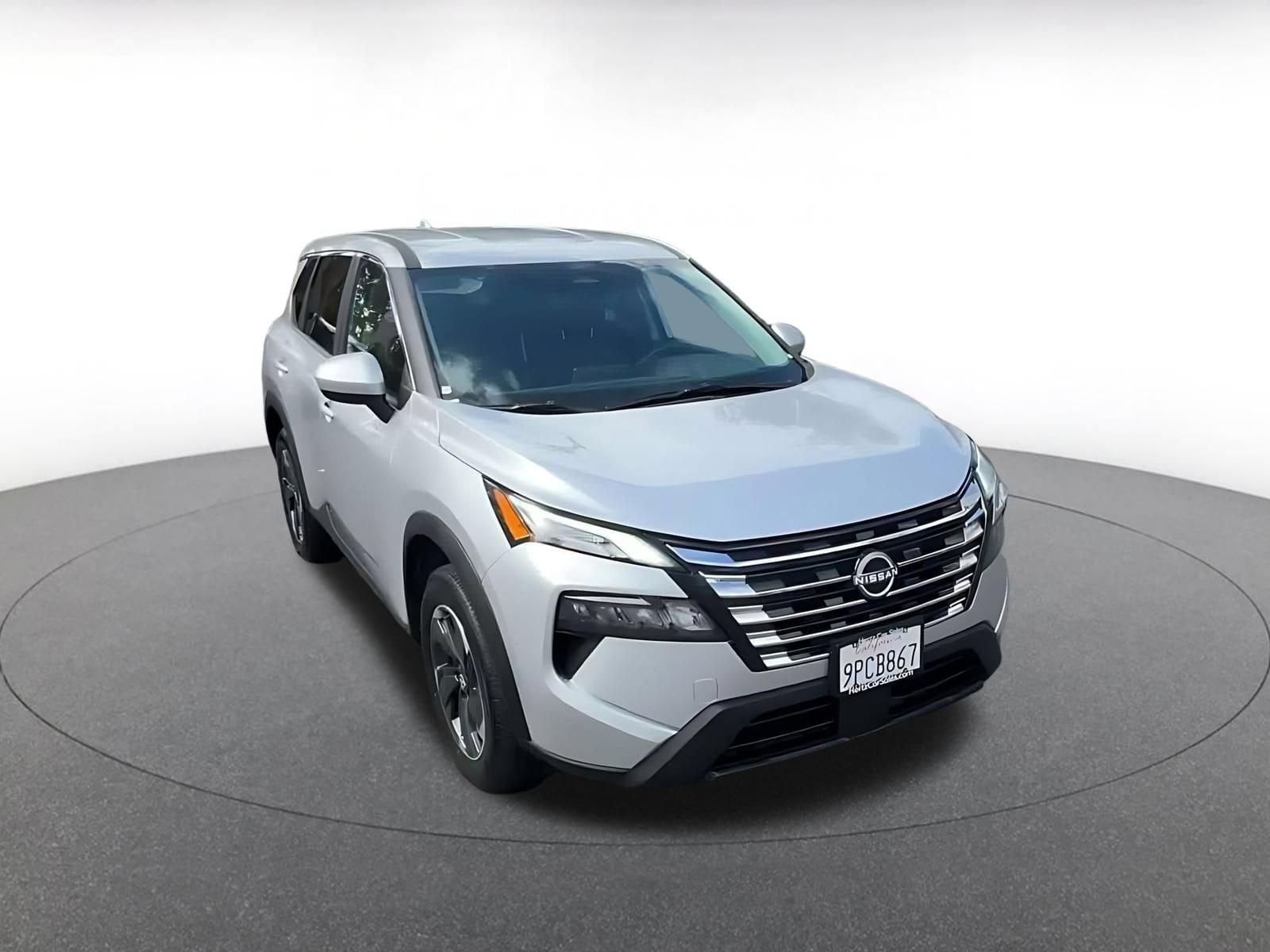 Thumbnail: 2025 Nissan Rogue - 3