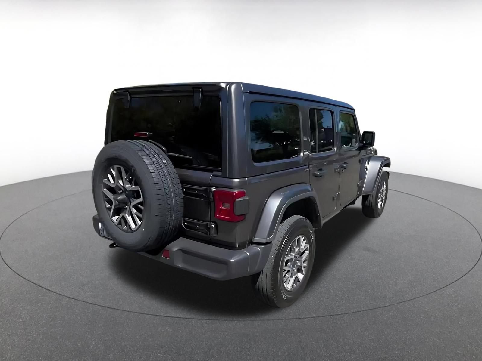 Thumbnail: 2025 Jeep Wrangler - 14