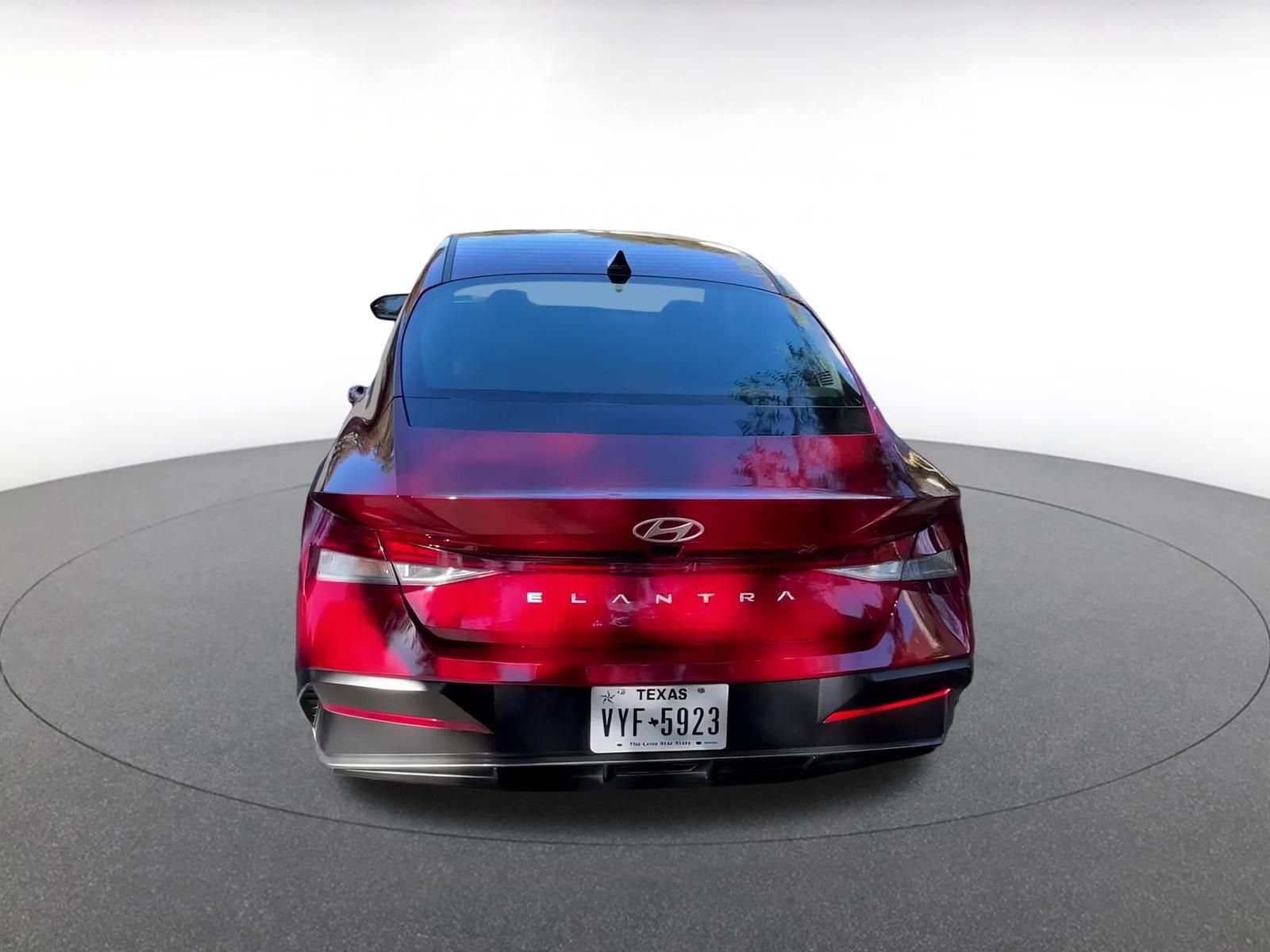 Thumbnail: 2025 Hyundai Elantra - 12