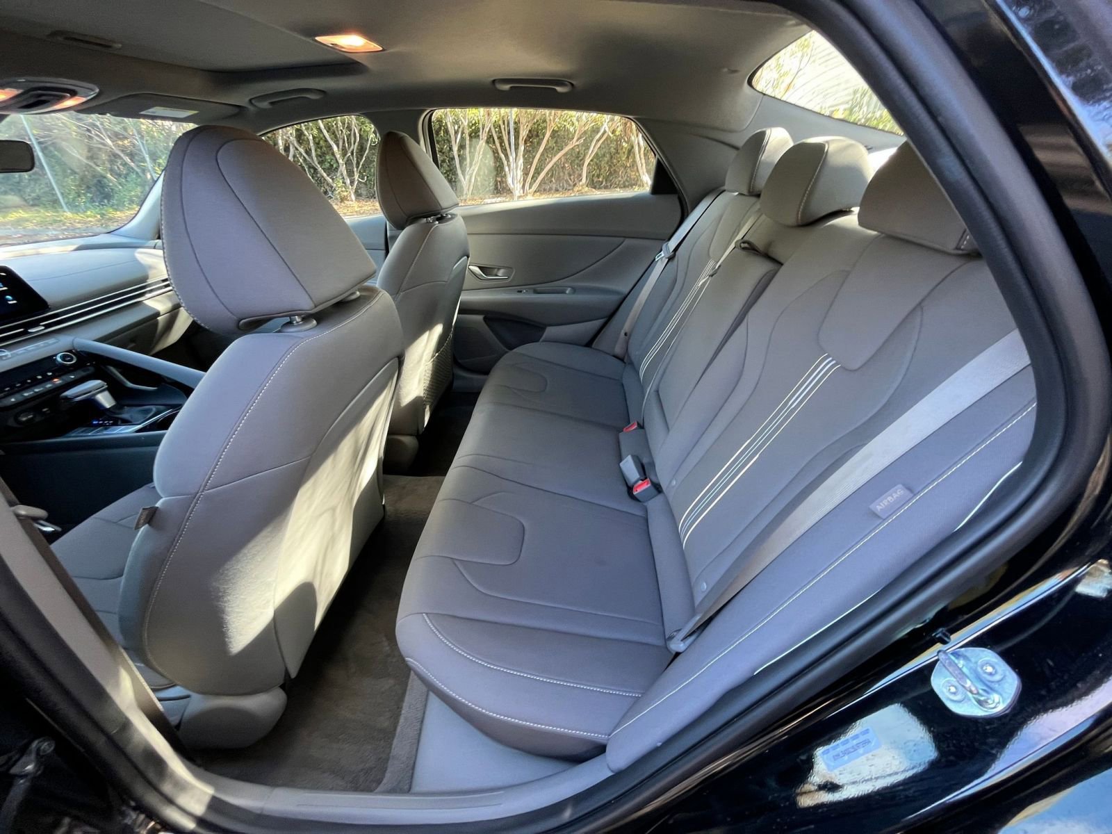 Thumbnail: 2025 Hyundai Elantra - 23