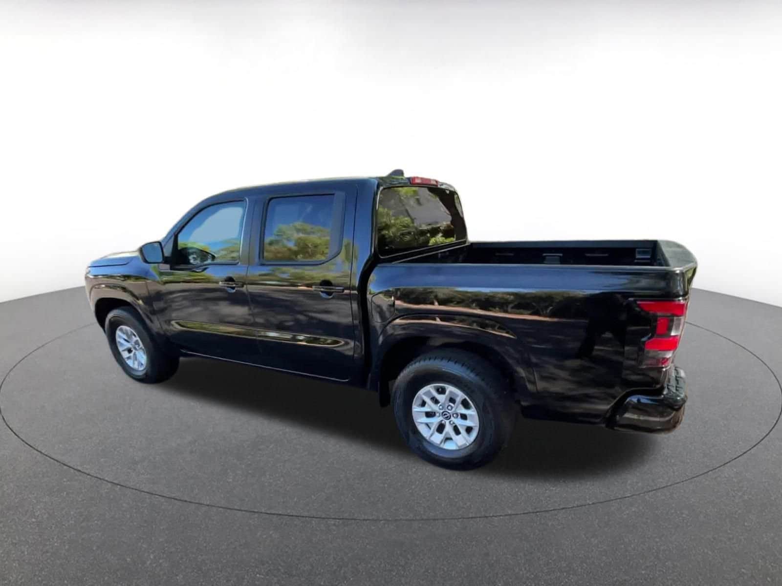 Thumbnail: 2024 Nissan Frontier - 10