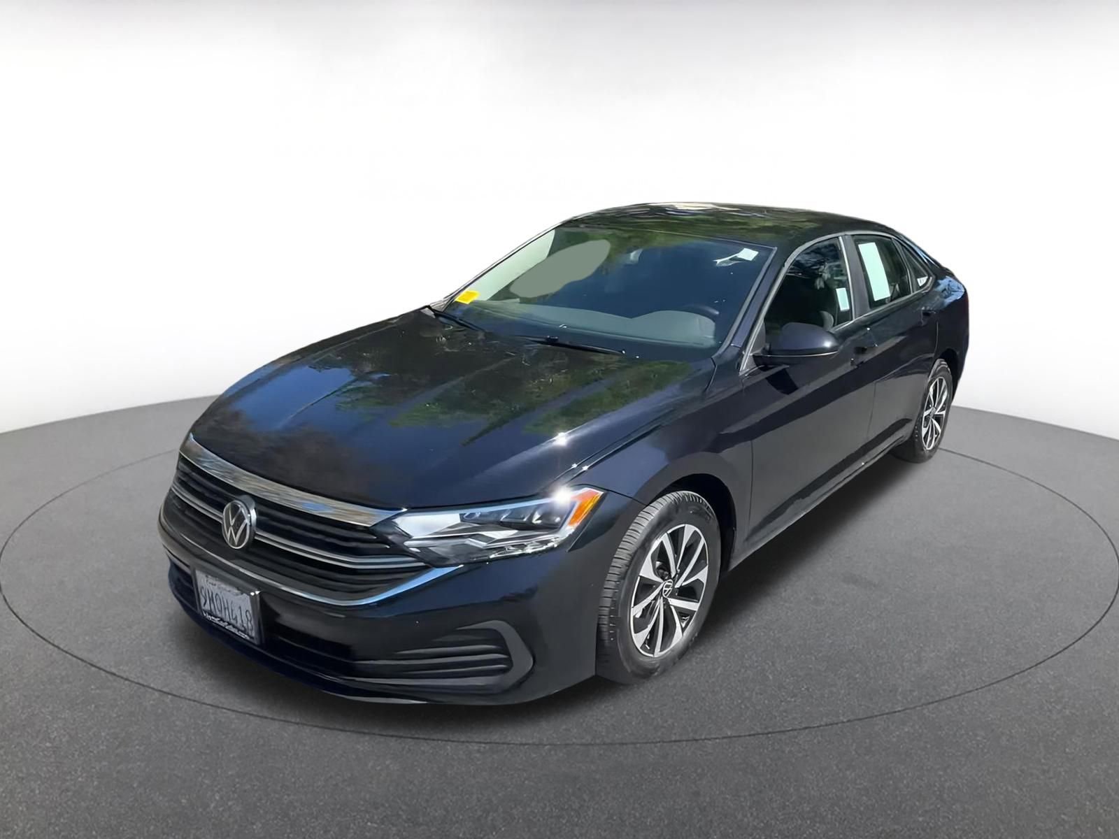 Thumbnail: 2024 Volkswagen Jetta - 5