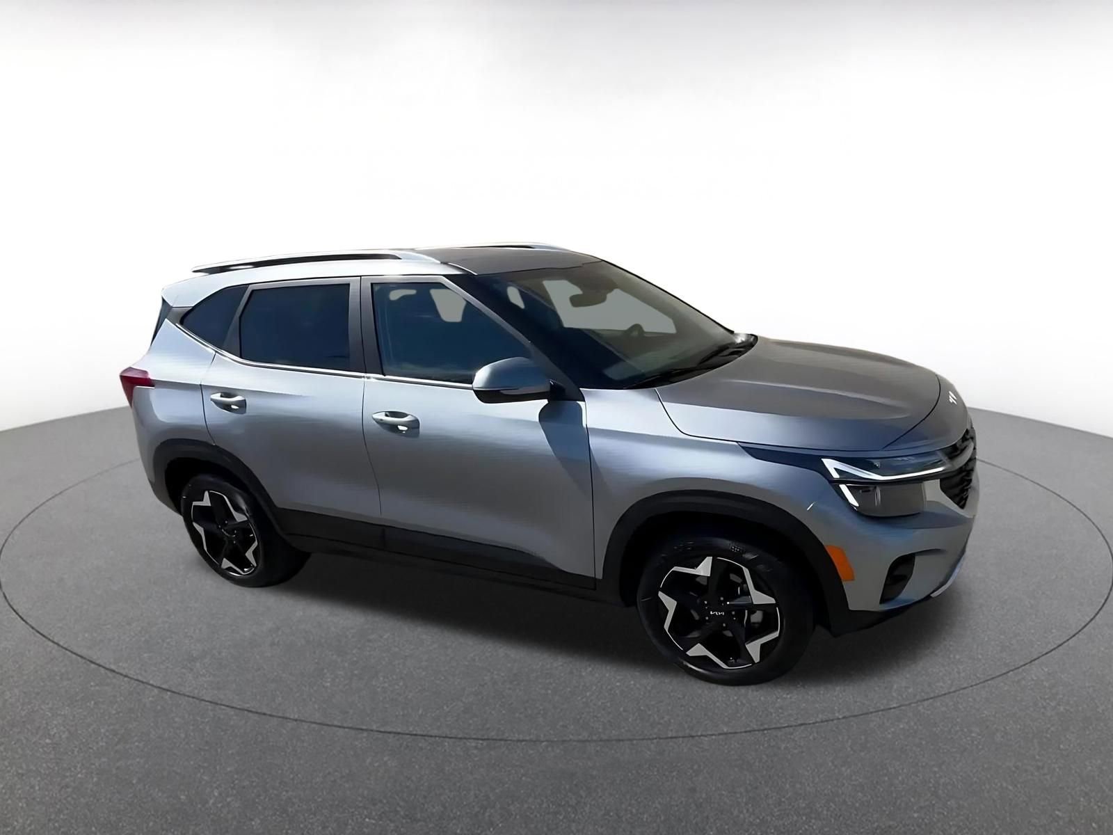 Thumbnail: 2025 Kia Seltos - 2