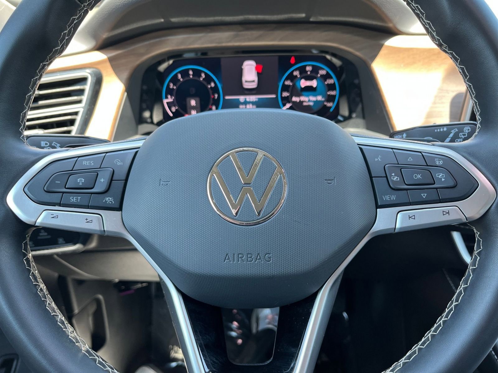 Thumbnail: 2024 Volkswagen Atlas - 28