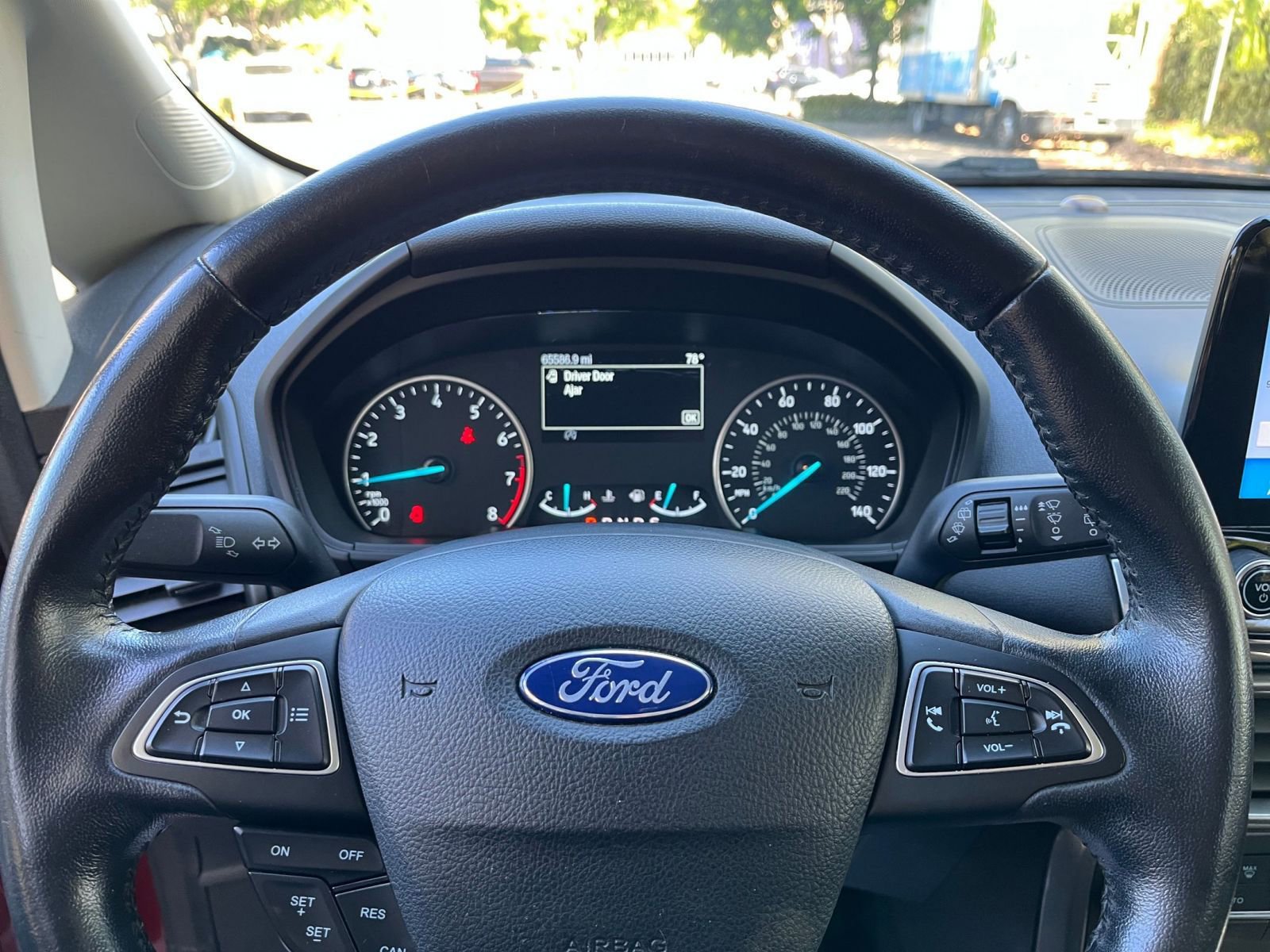 Thumbnail: 2018 Ford EcoSport - 27