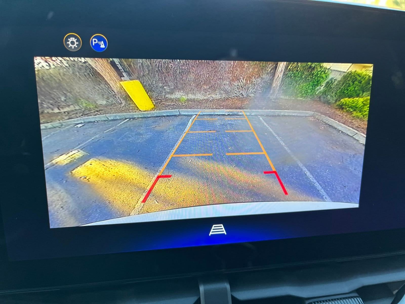 Thumbnail: 2025 Chevrolet Equinox - 22